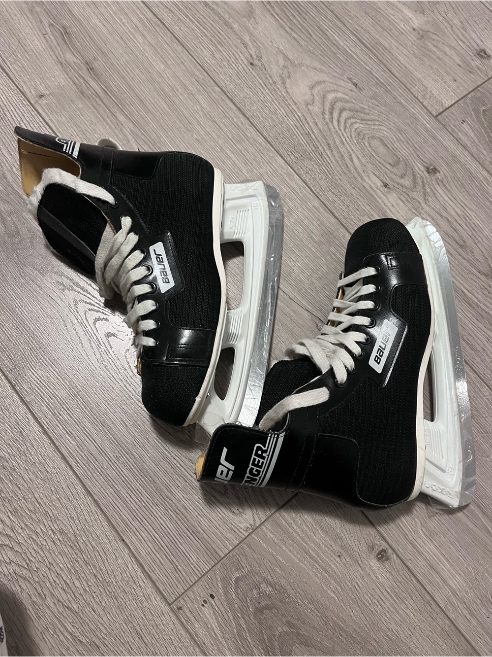 Bauer Black Ice Hockey Skates